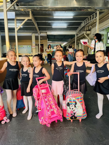 Ballet - Escola Curumim